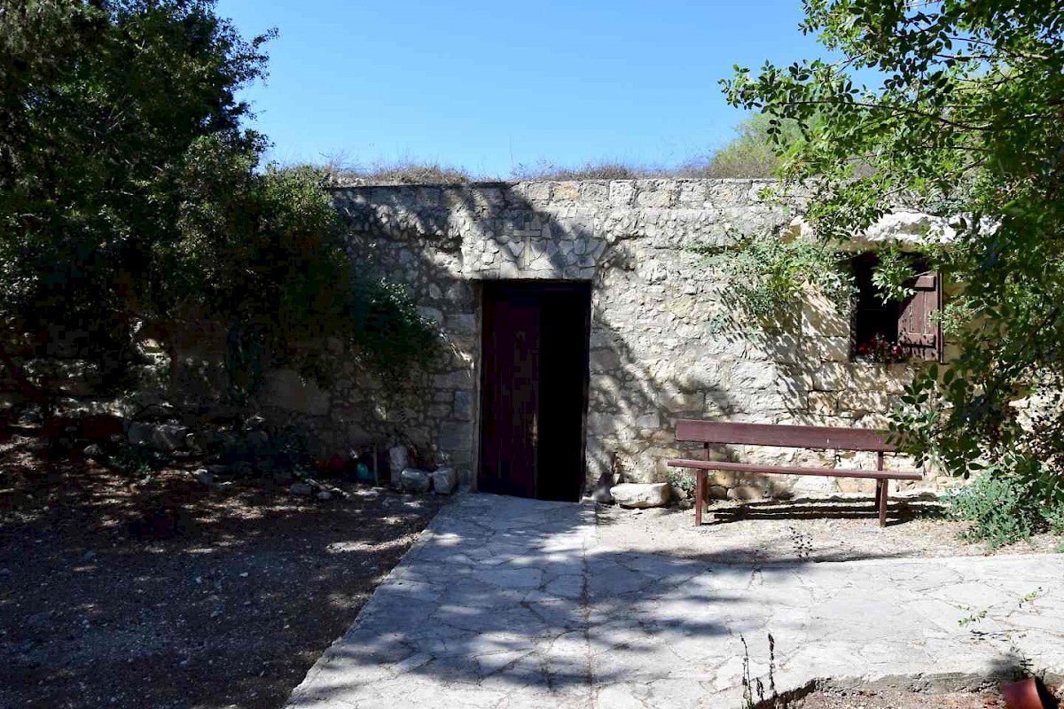 Σπήλαιο Παναγίας Χρυσοσπηλιώτισσας στις Πάνω Αρόδες
